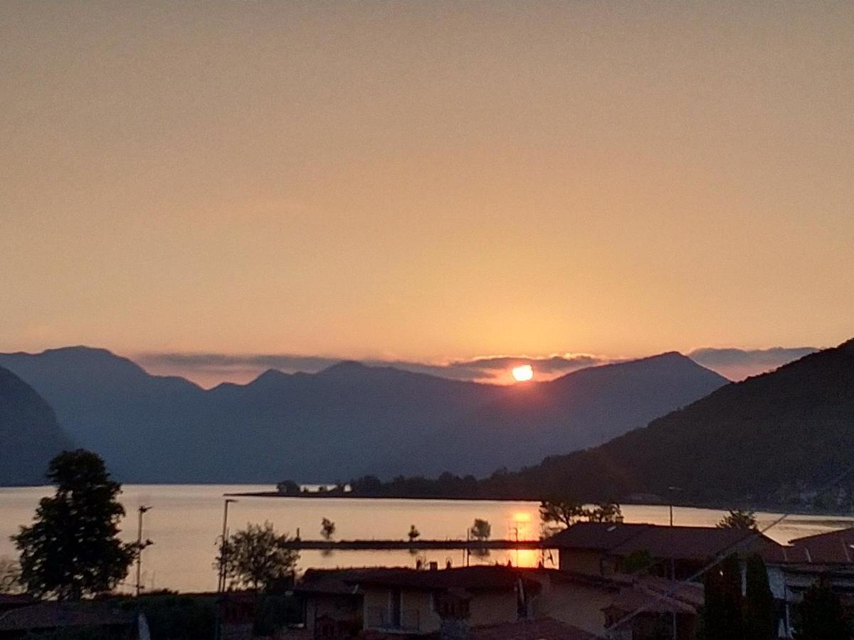 Lake View Terrace Паратико Экстерьер фото