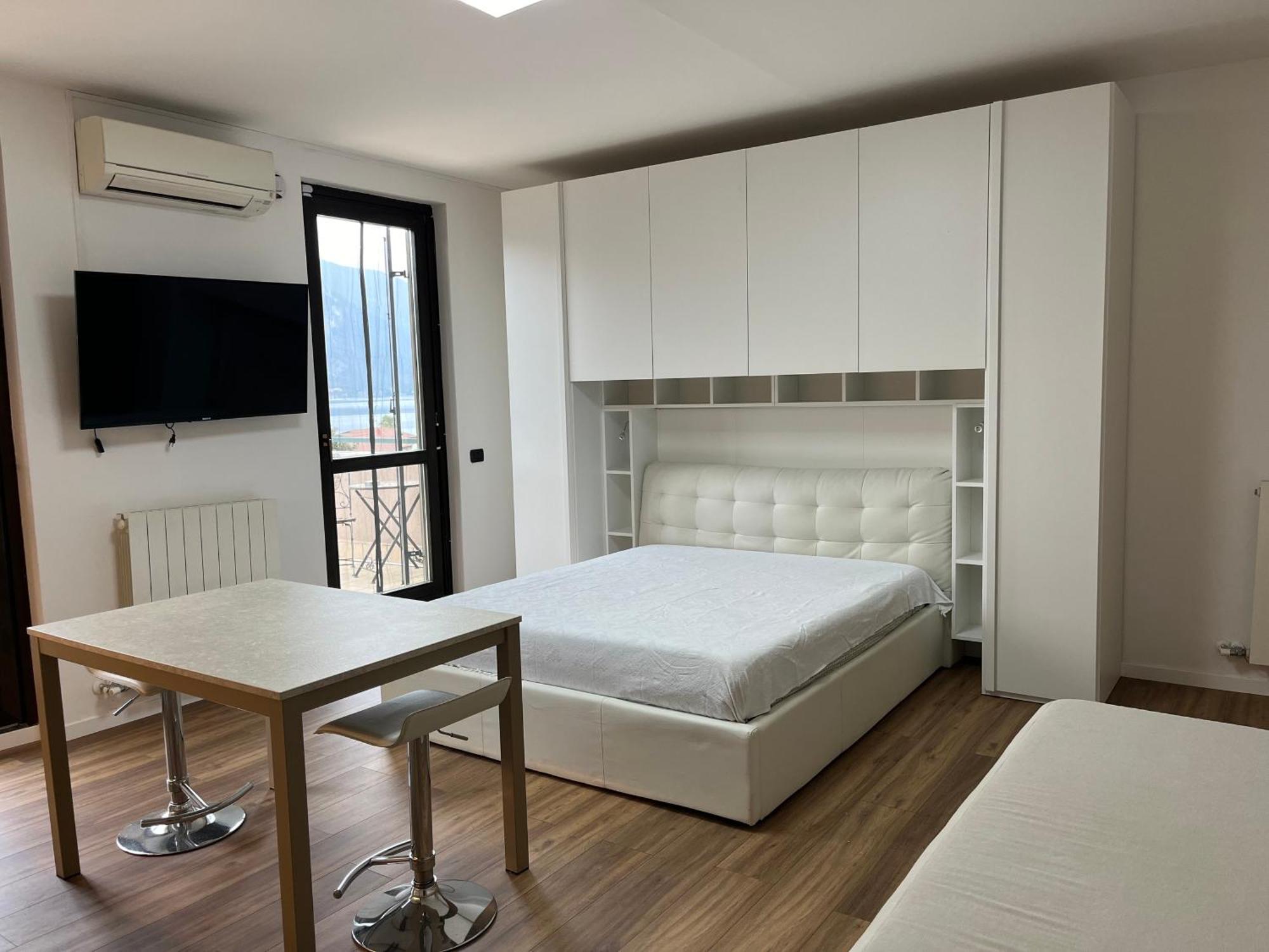 Lake View Terrace Паратико Экстерьер фото
